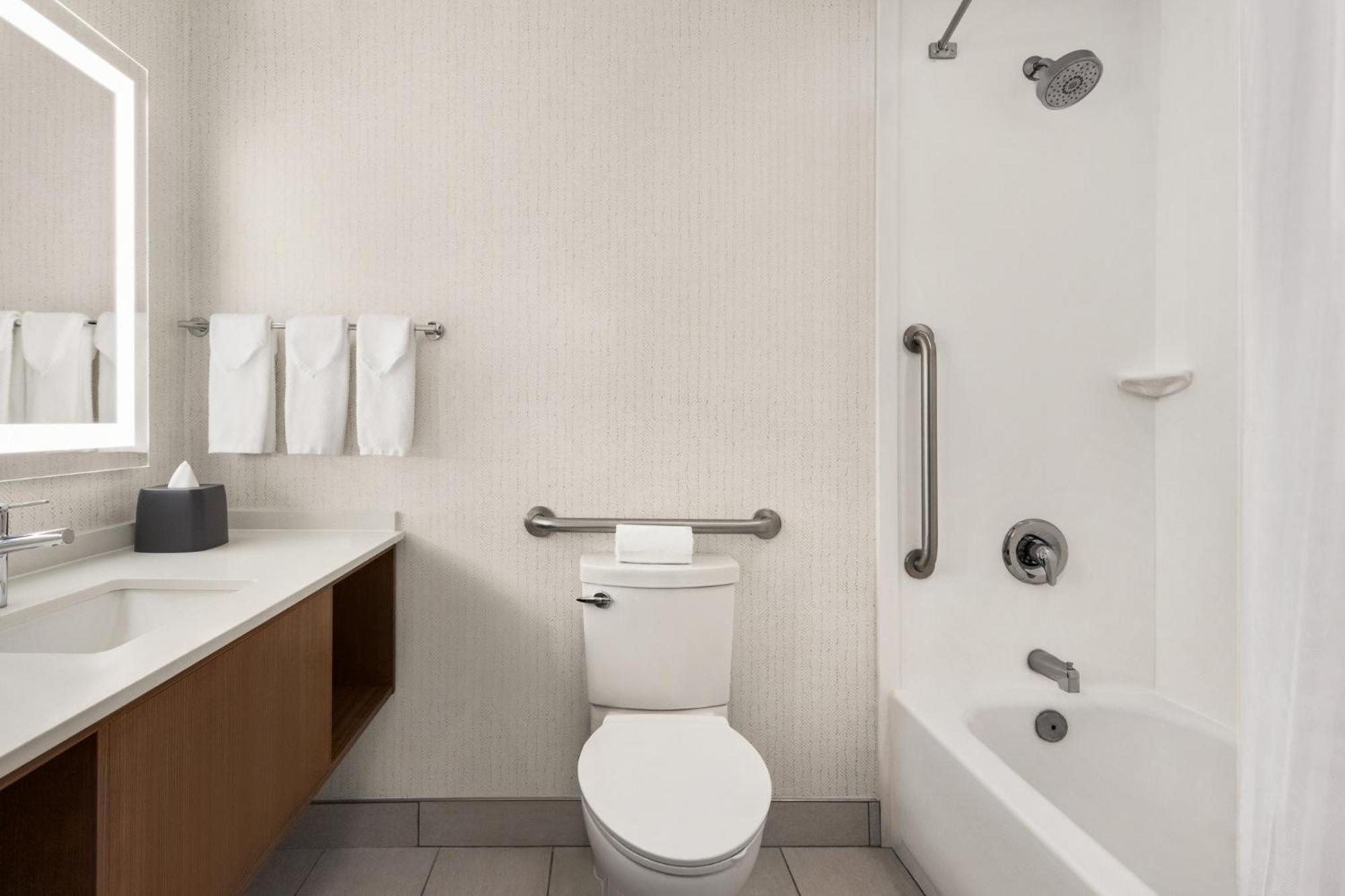 Birmingham - By Ihg Hotel 3*