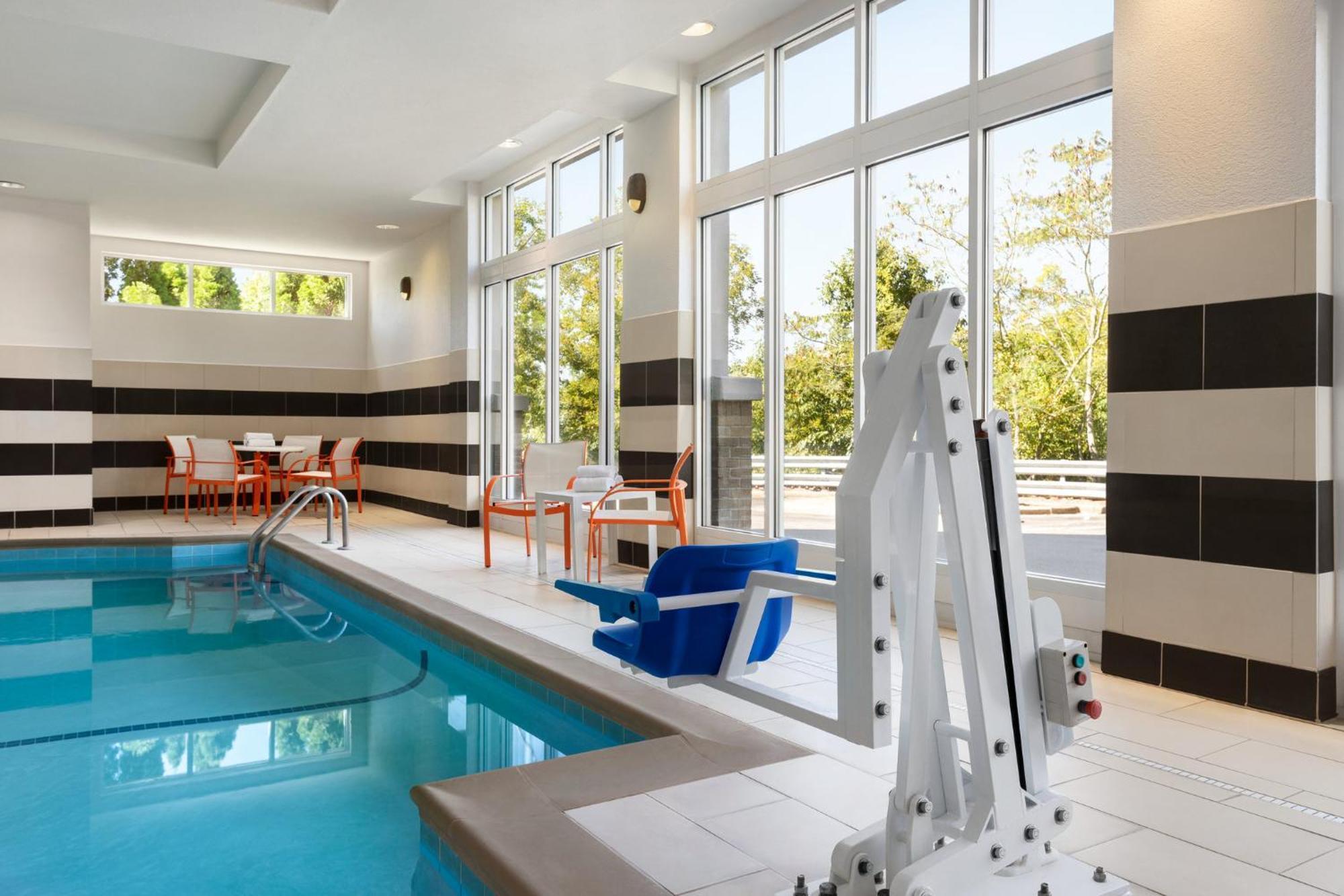 Hotel Birmingham - By Ihg 3*