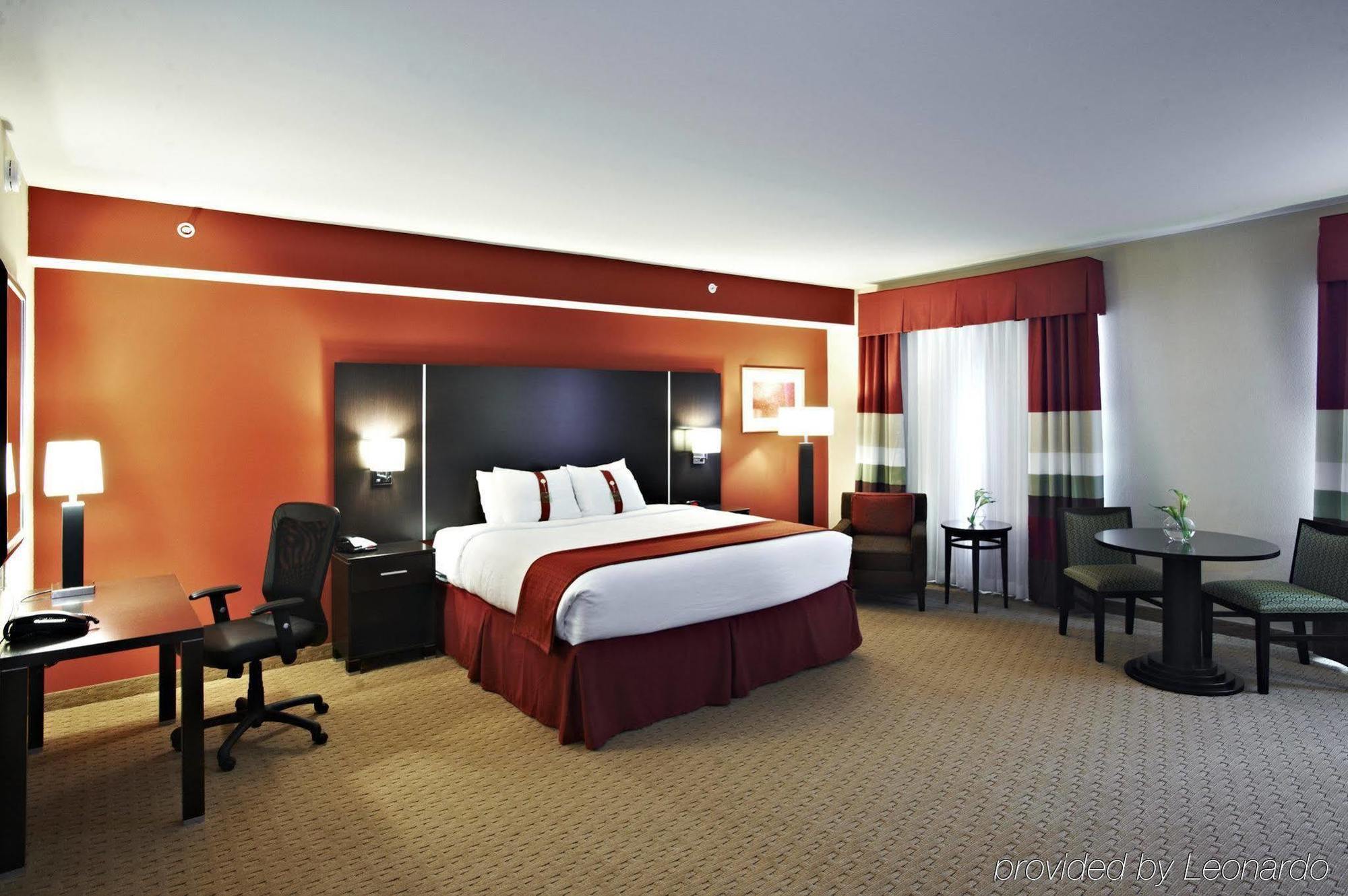 Birmingham - By Ihg Hotel 3*